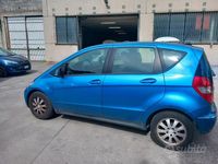 Usata Mercedes A150 95 CV (69 kW) 2010 Blu Berlina