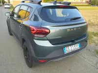 Usata Dacia Sandero Extreme 101 CV (74 kW) 2024 Verde Berlina