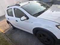 Usata Dacia Sandero Stepway 90 CV (66 kW) 2014 Berlina