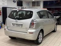 Usata Toyota Corolla Verso 136 CV (100 kW) 2006 Grigio Monovolume
