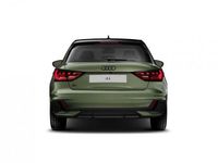 Nuova Audi A1 Sportback S-Line 116 CV (85 kW) 2025 Verde distretto metallizzato nero mito m Utilitaria