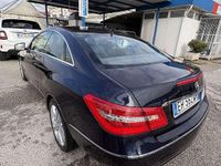Usata Mercedes E250 204 CV (150 kW) 2011 Blu Coupé