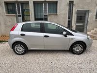 Usata Fiat Grande Punto 75 CV (55 kW) 2015 Grigio Utilitaria