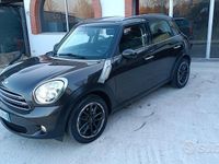 Usata Mini Cooper Countryman 111 CV (81 kW) 2015 Marrone SUV