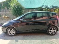 Usata Renault Scénic III 110 CV (80 kW) 2010 Nero Monovolume