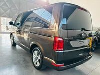 Begagnad VW Multivan 204 HK (150 kW) 2016 Brun Minibuss