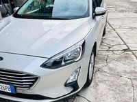 Usata Ford Focus 125 CV (91 kW) 2020 Grigio Station wagon
