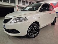 Usata Lancia Ypsilon Gold 69 CV (50 kW) 2020 Bianco Utilitaria