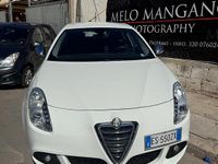 Usata Alfa Romeo Giulietta Distinctive 105 CV (77 kW) 2013 Bianco Utilitaria