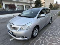 Usata Toyota Verso Sol 132 CV (97 kW) 2010 Grigio Monovolume