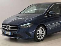 Usata Mercedes B180 116 CV (85 kW) 2020 Blu/azzurro Monovolume
