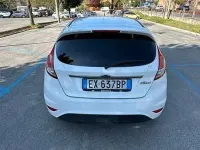Usata Ford Fiesta Titanium 75 CV (55 kW) 2014 Utilitaria