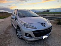 Usata Peugeot 207 Active 93 CV (68 kW) 2011 Argento Station wagon