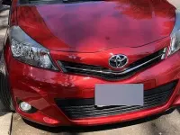 Usata Toyota Yaris Style 99 CV (72 kW) 2012 Rosso Utilitaria