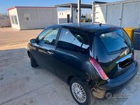 Usata Lancia Ypsilon 75 CV (55 kW) 2005 Nero Utilitaria