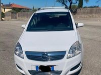 Usata Opel Zafira 101 CV (74 kW) 2009 Bianco Monovolume