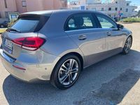 Usata Mercedes A180 Business 116 CV (85 kW) 2019 Grigio Berlina