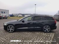 Usata Volvo V60 R-Design 150 CV (110 kW) 2020 Nero Station wagon