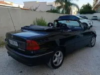 Usata Opel Astra Cabriolet 90 CV (66 kW) 1996 Cabrio