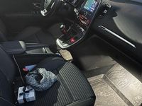 Usata Renault Scénic IV 120 CV (88 kW) 2019 Rosso Monovolume