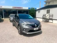 Usata Renault Captur Techno 101 CV (74 kW) 2023 Grigio SUV