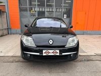 Usata Renault Laguna III Initiale 140 CV (102 kW) 2009 Nero Berlina