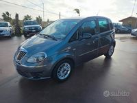 Usata Lancia Musa Gold 78 CV (57 kW) 2012 Grigio Monovolume