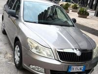 Usata Skoda Octavia 105 CV (77 kW) 2010 Marrone Station wagon