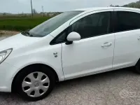 Usata Opel Corsa 85 CV (62 kW) 2010 Utilitaria