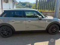 Usata Mini ONE 102 CV (75 kW) 2020 Grigio Utilitaria