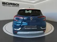 Usata Renault Captur Techno 94 CV (69 kW) 2023 Bic blu marine / tetto bianco SUV
