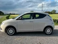 Usata Lancia Ypsilon Gold 69 CV (50 kW) 2016 Utilitaria