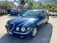 Usata Jaguar S-Type Executive 237 CV (174 kW) 2000 Blu Berlina