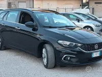 Usata Fiat Tipo Lounge 120 CV (88 kW) 2017 Nero Station wagon