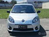 Usata Renault Twingo 75 CV (55 kW) 2011 Grigio Utilitaria