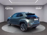 Usata Toyota Yaris Hybrid Lounge 116 CV (85 kW) 2024 Grigio