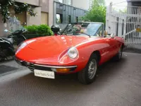Usata Alfa Romeo Spider 128 CV (94 kW) 1984 Rosso Cabrio