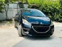 Usata Peugeot 208 68 CV (50 kW) 2013 Utilitaria