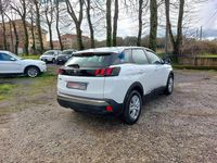 Usata Peugeot 3008 Business-Line 131 CV (96 kW) 2020 Bianco SUV