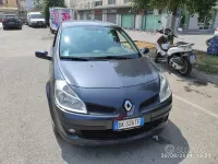 Usata Renault Clio LE 85 CV (62 kW) 2007 Grigio Utilitaria