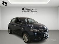 Usata Lancia Ypsilon Silver 69 CV (50 kW) 2021 Blu Utilitaria