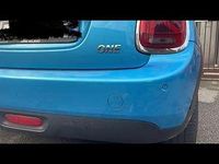 Begagnad Mini ONE 102 HK (75 kW) 2019 Halvkombi
