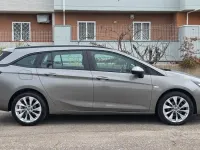 Usata Opel Astra Innovation 105 CV (77 kW) 2017 Grigio Station wagon