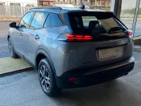 Usata Peugeot 2008 S 100 CV (73 kW) 2023 Grigio SUV