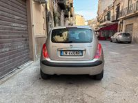 Usata Lancia Ypsilon 95 CV (69 kW) 2004 Utilitaria