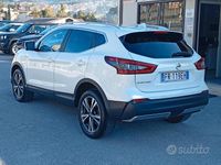 Usata Nissan Qashqai Tekna+ 131 CV (96 kW) 2018 Bianco SUV