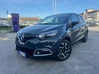 Usata Renault Captur 90 CV (66 kW) 2014 Grigio SUV