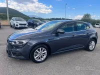 Usata Renault Mégane Intens 110 CV (80 kW) 2018 Bluazzurro Berlina