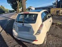 Usata Lancia Ypsilon 69 CV (50 kW) 2011 Bianco Utilitaria