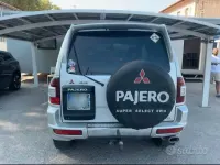 Usata Mitsubishi Pajero 202 CV (148 kW) 2002 Grigio SUV